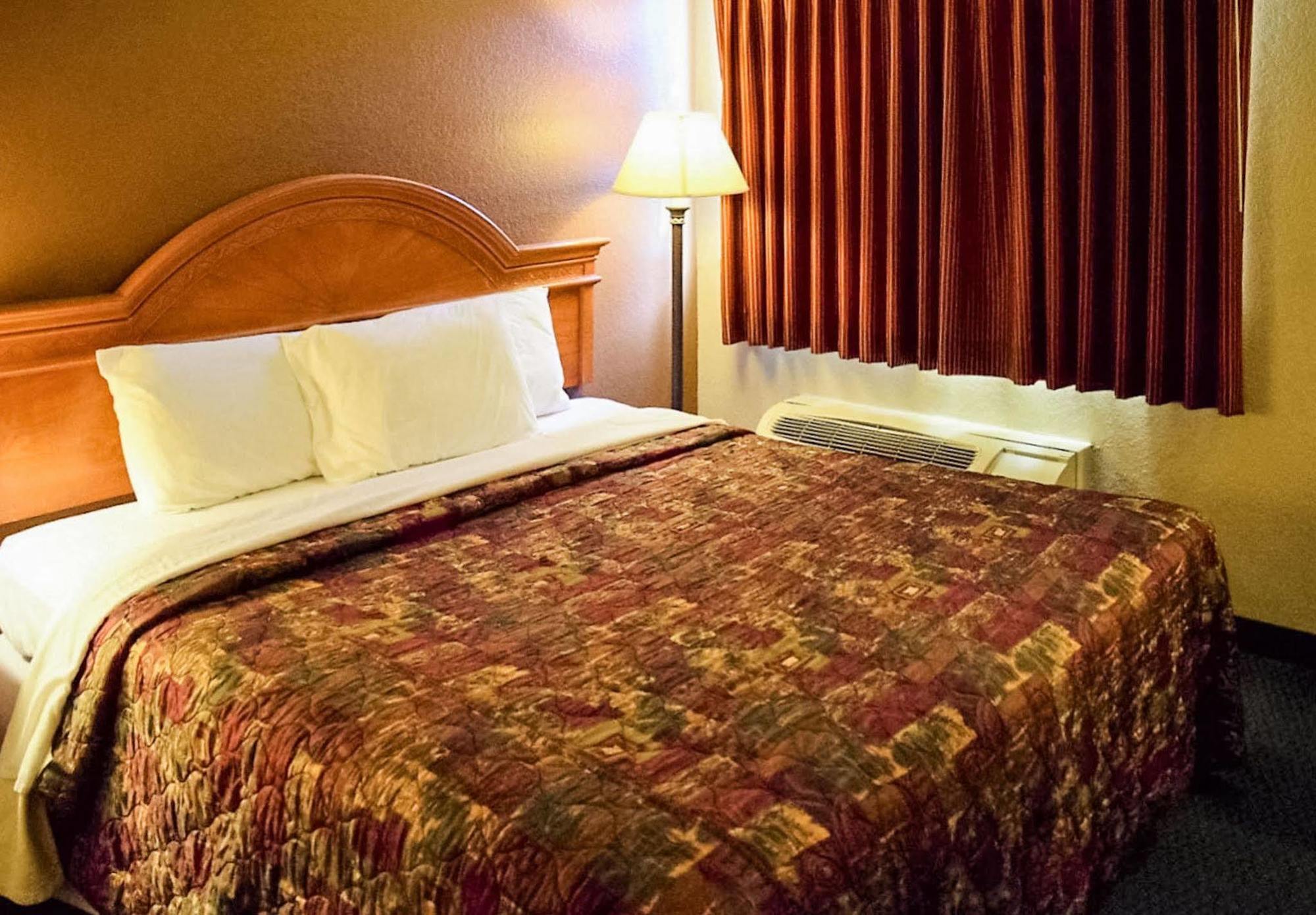Rodeway Inn Auburn - Seattle Exterior photo